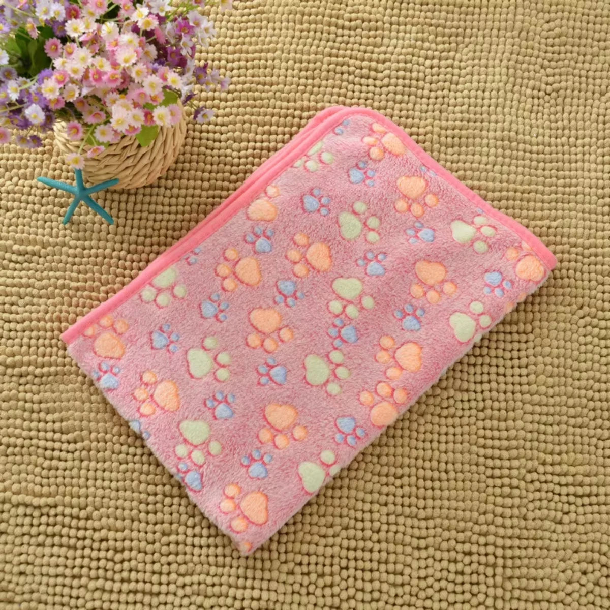 Soft Fluffy High Quality multicolor Pet Blanket Cute Dog Paw Print Blanket Pet Mat Warm and Comfortable Blanket for Cat Dogs