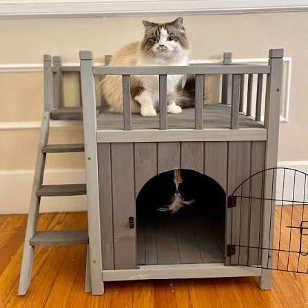 Small Wood Cat House
