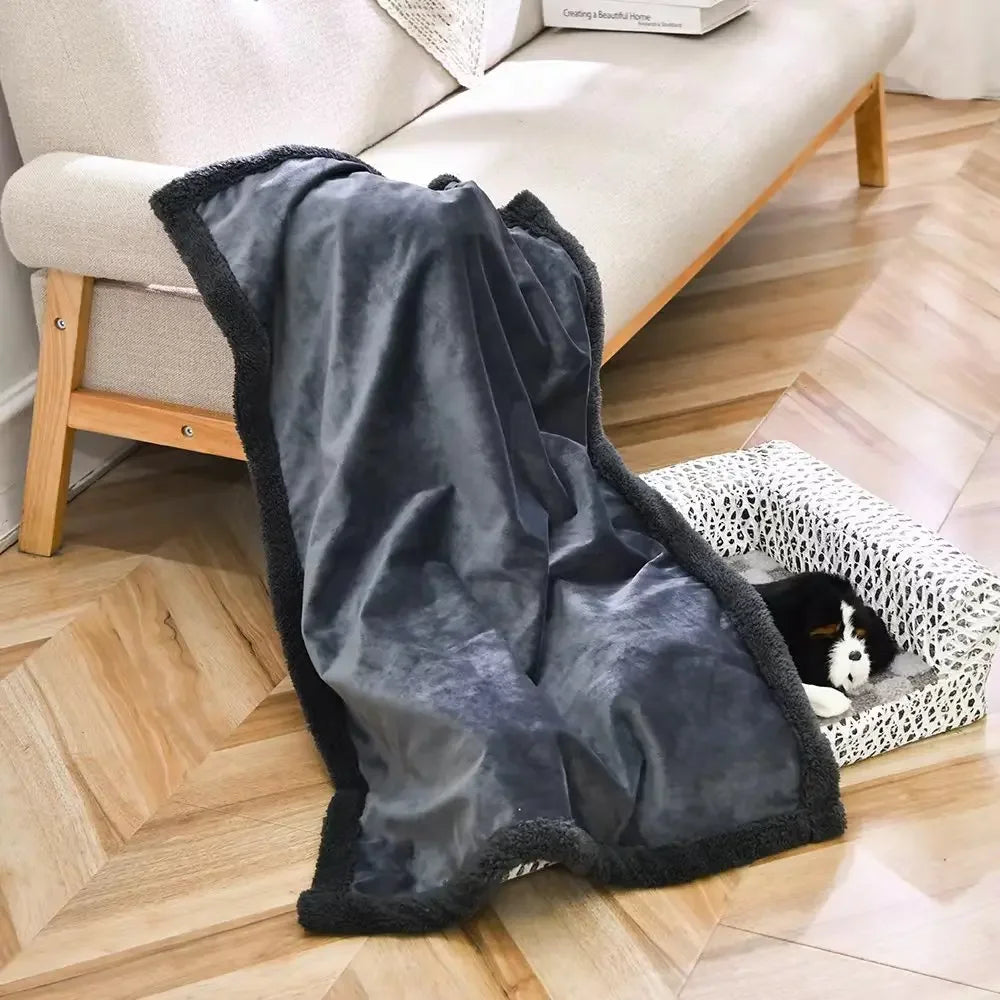 1pcs Pet Waterproof Blanket Double-layer Thickened Warm Blanket All-season Soft Velvet Short Plush Cover Blanket