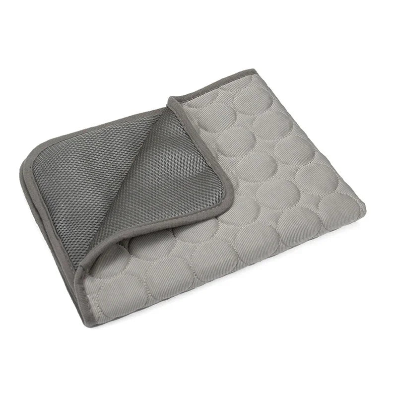 Summer Pet Mat Cooling Dog Pad For Dogs Cat Blanket Sofa Breathable Pet Bed Washable Self Cooling Cat Ice Pad Pet Supplies