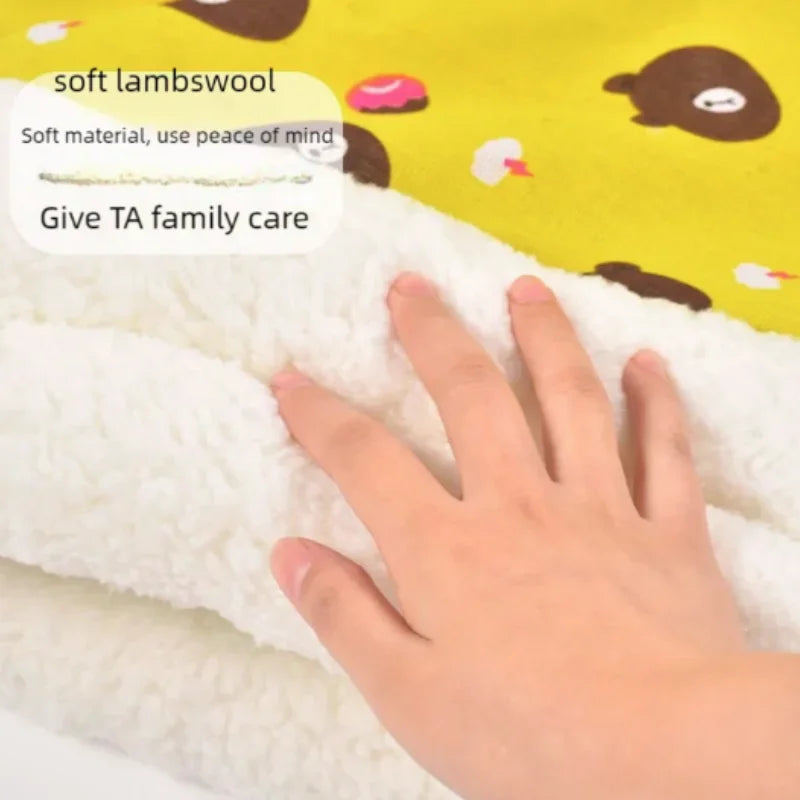 Soft Cuddly Cat Sleeping Bag Fluffy Feel Thickened Pet Pocket Quilt Bed Warm Nest for Kitten Puppy Comfortable Warmth